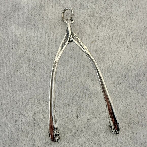Sterling Silver Wishbone pendant - Picture 2 of 8